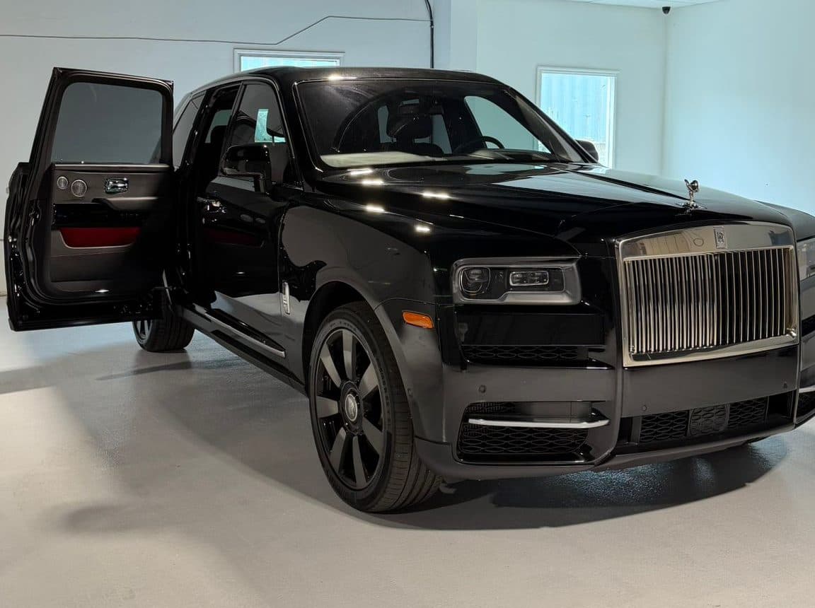 Rolls-Royce Cullinan: FFGR Canada prestige chauffeured fleet